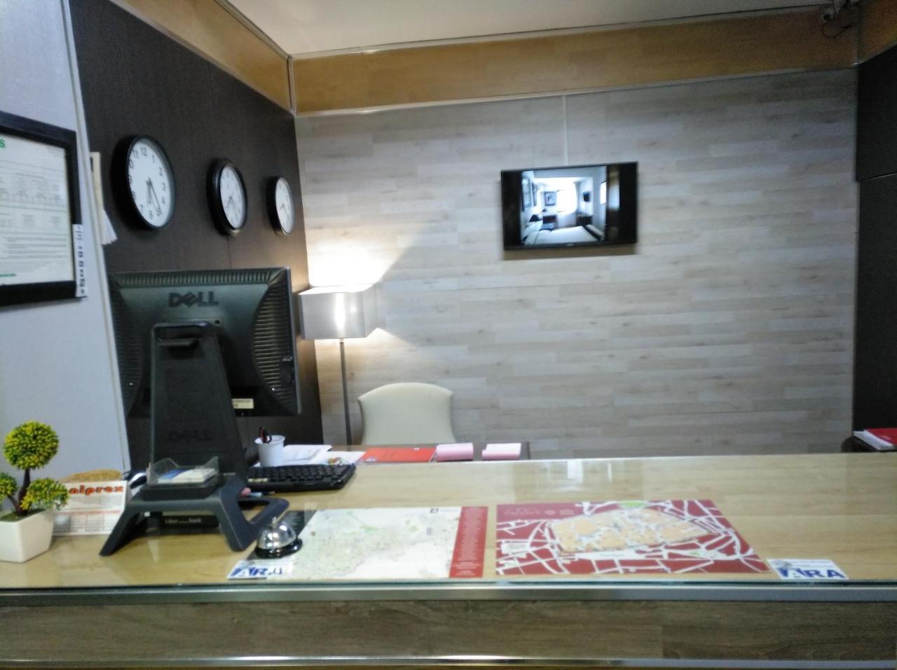 Hotel Nuevo Ara Caces Kültér fotó